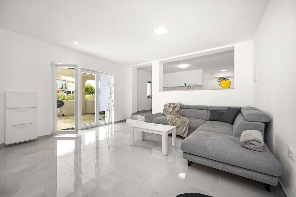 Apartment Olive Garden Near Pula 3 Km From Center And Only 4 Km From The Beach For 4 Persons Dış mekan fotoğraf