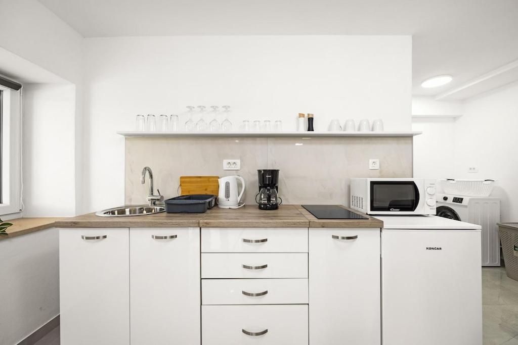 Apartment Olive Garden Near Pula 3 Km From Center And Only 4 Km From The Beach For 4 Persons Dış mekan fotoğraf